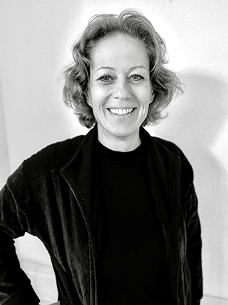 Claudia Meier